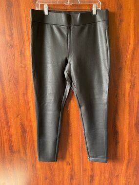NWT LOFT Black Faux Leather-Look Reptile Print Leggings